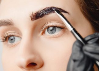 DIY: Eyebrow tinting made easy at home